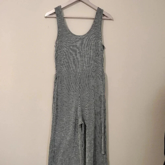 Caution to the Wind MEDIUM Striped Wide Leg Jumpsuit Tie Waist Faux Button Front - Picture 6 of 10